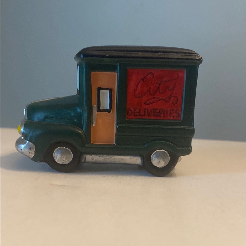 1987 Vintage Department 56 Heritage Village Delivery Truck EUC